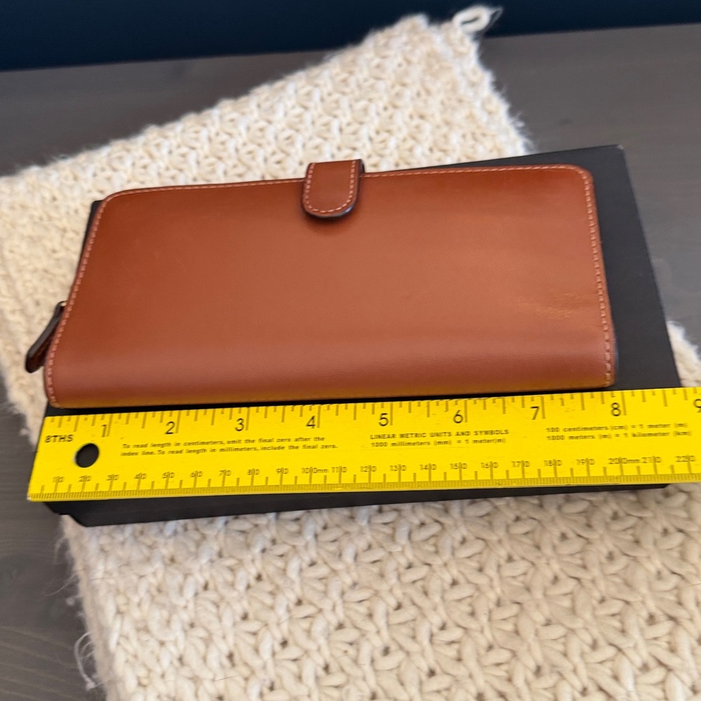 Coach Tan Leather Zip Wallet - Picture 5 of 6